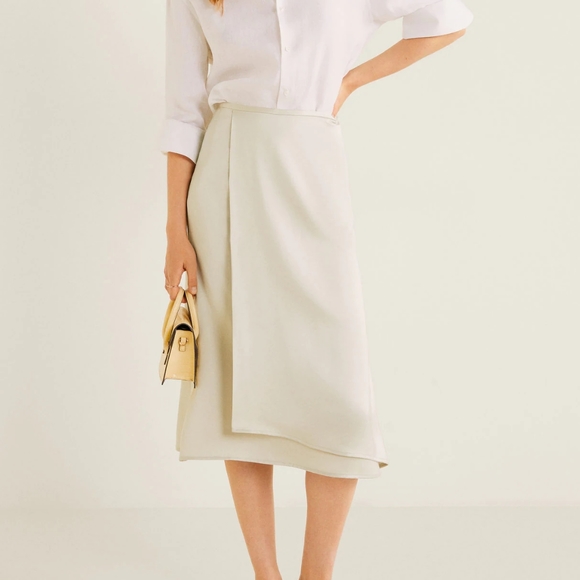 Layered look satin skirt - Picture 6 of 8